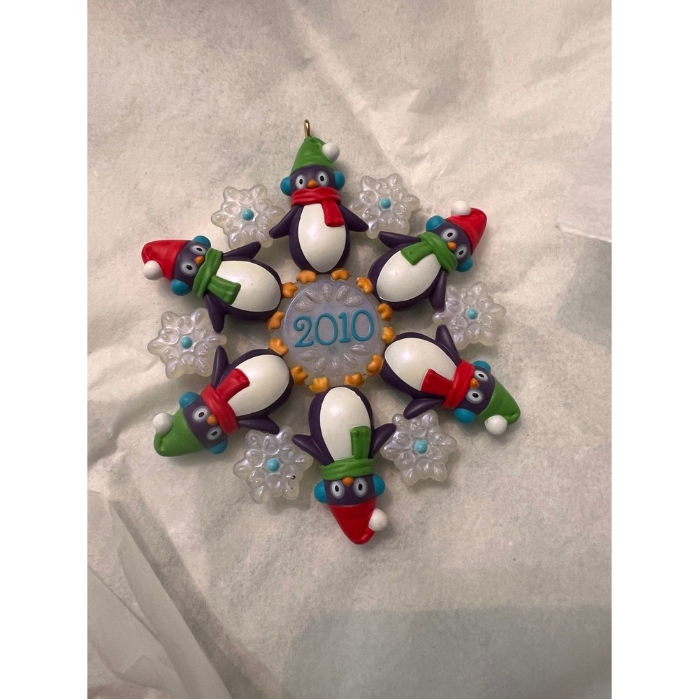 Hallmark Keepsake 2010 "Snow Many Penguins" Special Edition